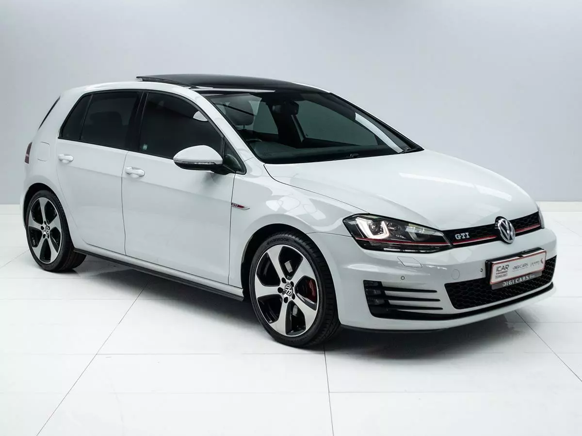 Volkswagen Golf GTI Auto 2016