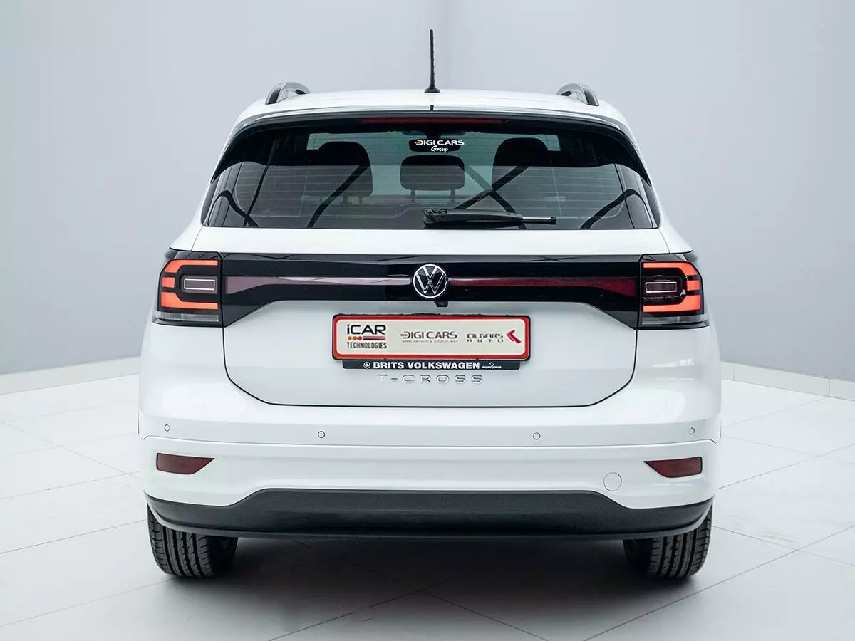 Vehicle Image for 9/16for Volkswagen T-Cross 1.0TSI 85kW Comfortline R-Line