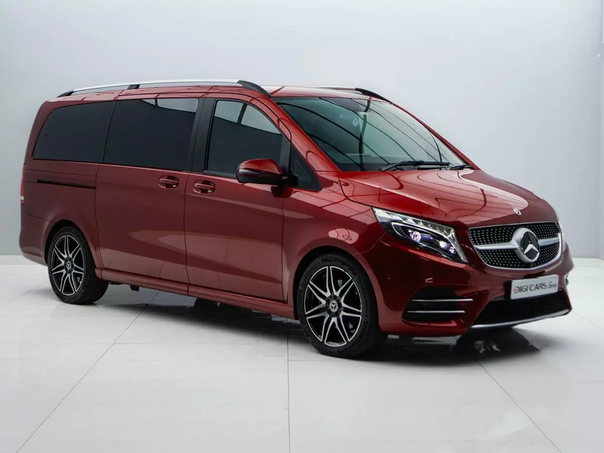 Mercedes-Benz V-Class V300d Exclusive AMG Line 2022