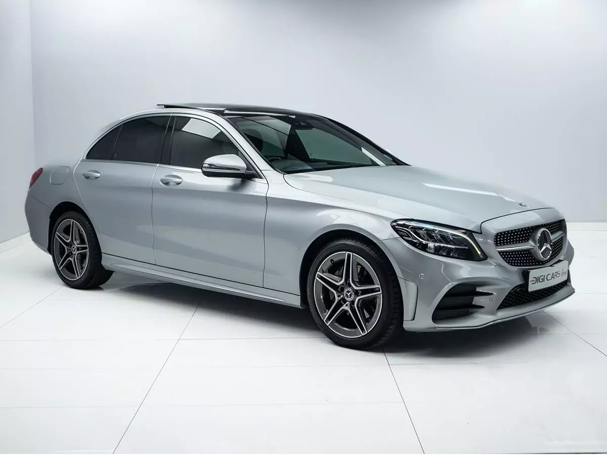 Mercedes-Benz C-Class C200 AMG Line 2019