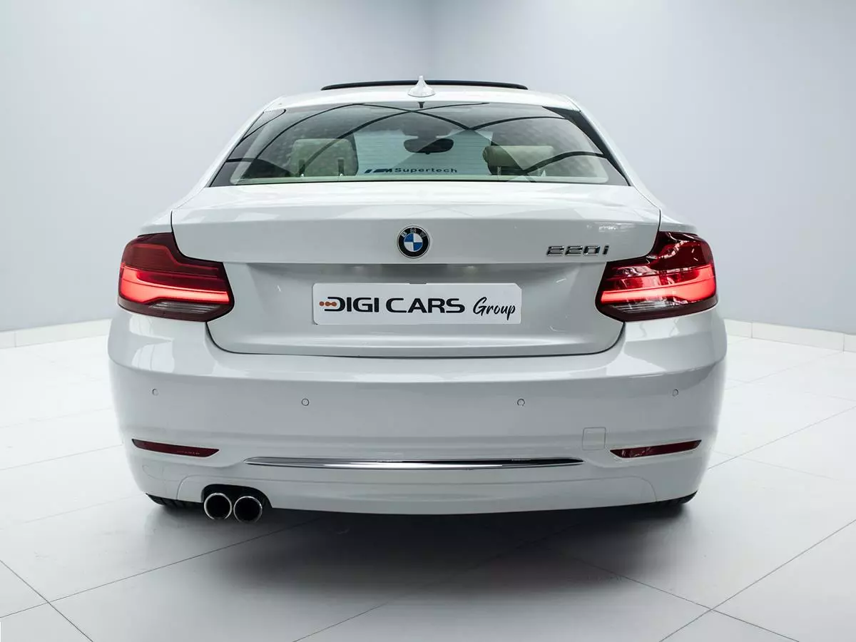 Vehicle Image for 9/17for BMW 2 Series 220i Coupe Luxury Auto