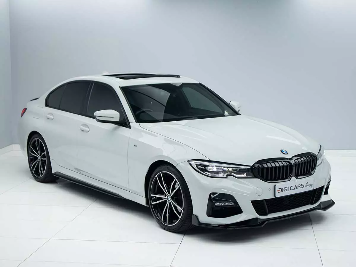 Vehicle Image for 2/17for BMW 3 Series 320i M Sport