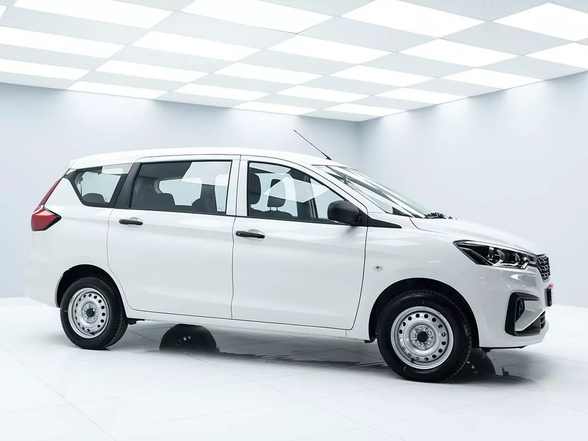 Vehicle Image for 4/18for Suzuki Ertiga 1.5 GA