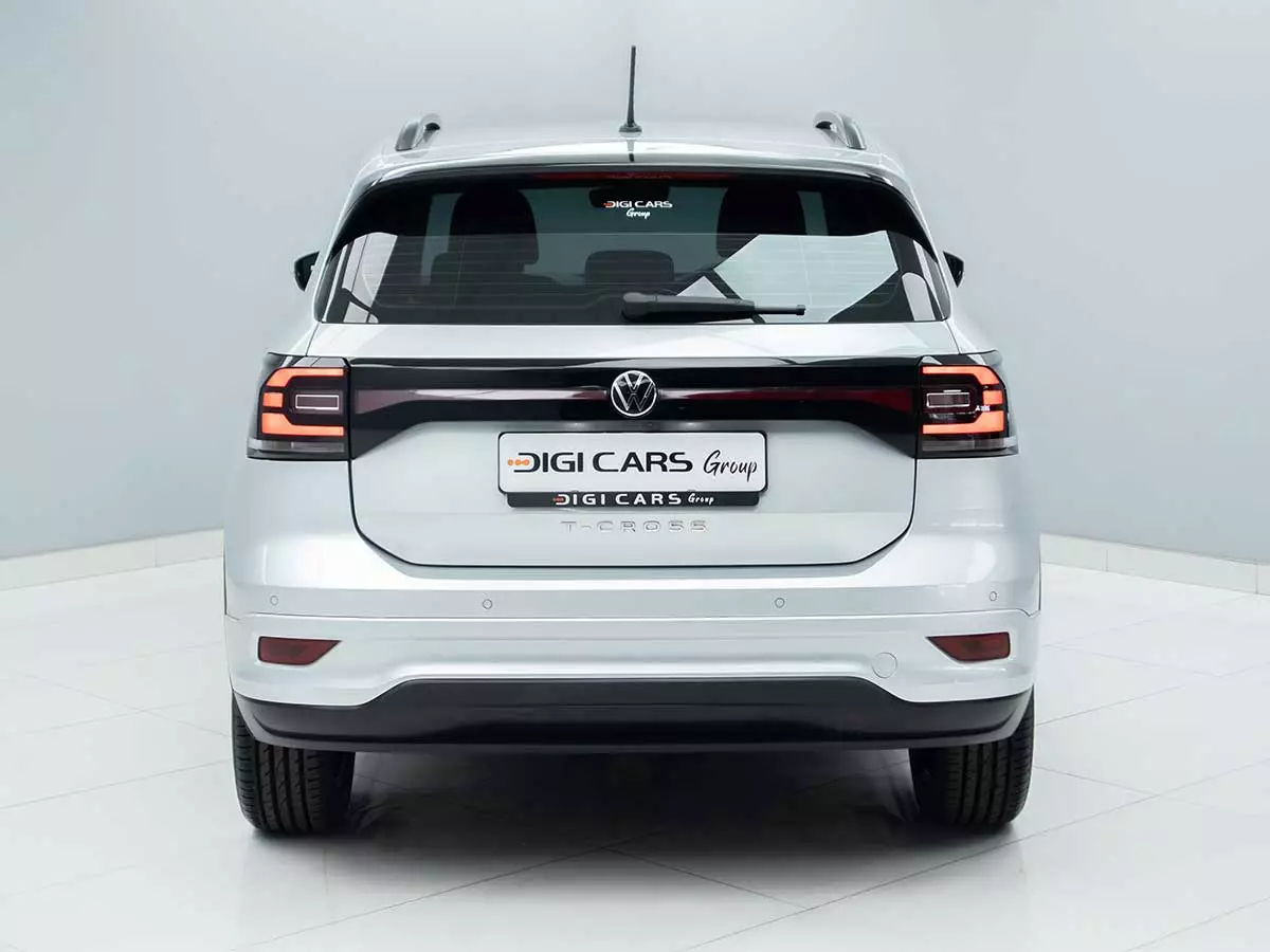 Vehicle Image for 9/17for Volkswagen T-Cross 1.0TSI 85kW Comfortline R-Line