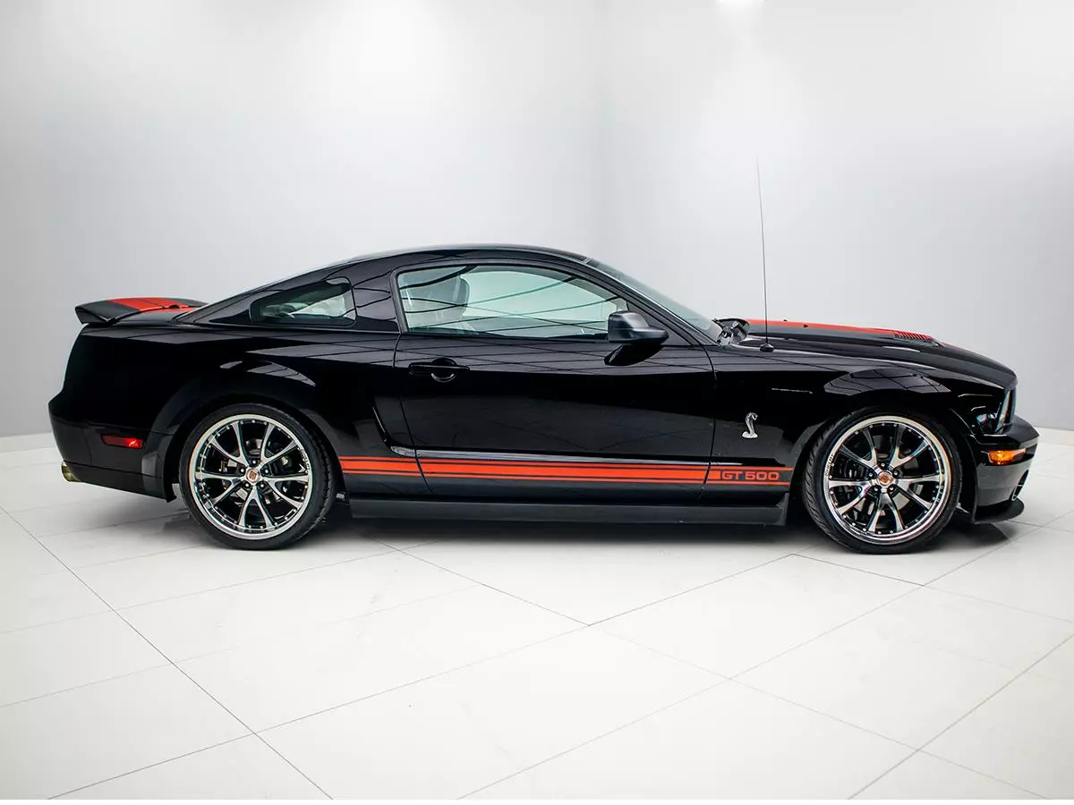 Vehicle Image for 4/16for Ford Mustang GT500